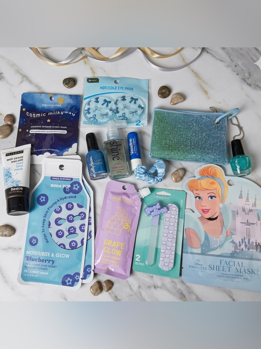 Blue themed bath and body 14 items gift set!!includes hair shine spray